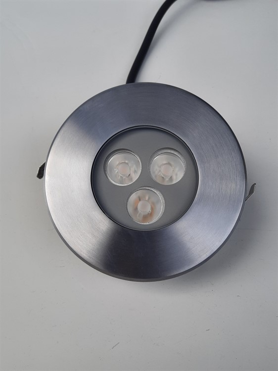 Nguyên nhân và  khắc phục lỗi đèn âm nước nước không sáng, chập cháy...